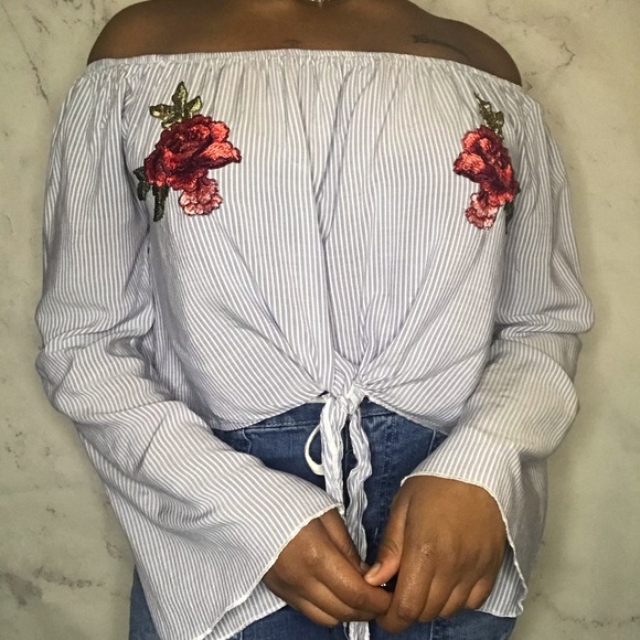 Off the shoulder top - Picture 1 of 4